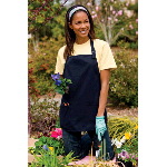 Medium Length Apron with Pouch Pockets